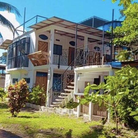 Hotel Pura Natura Beachfront Tortuguero Eksteriør billede